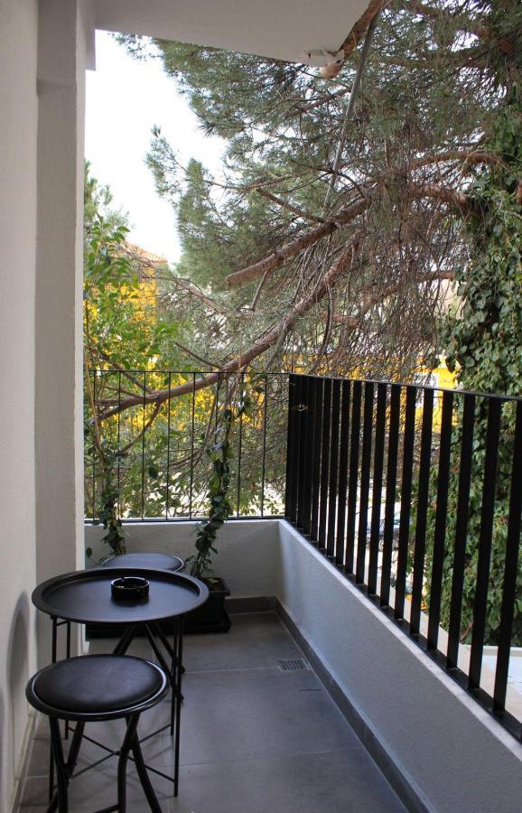 Studio In Tirana Kültér fotó